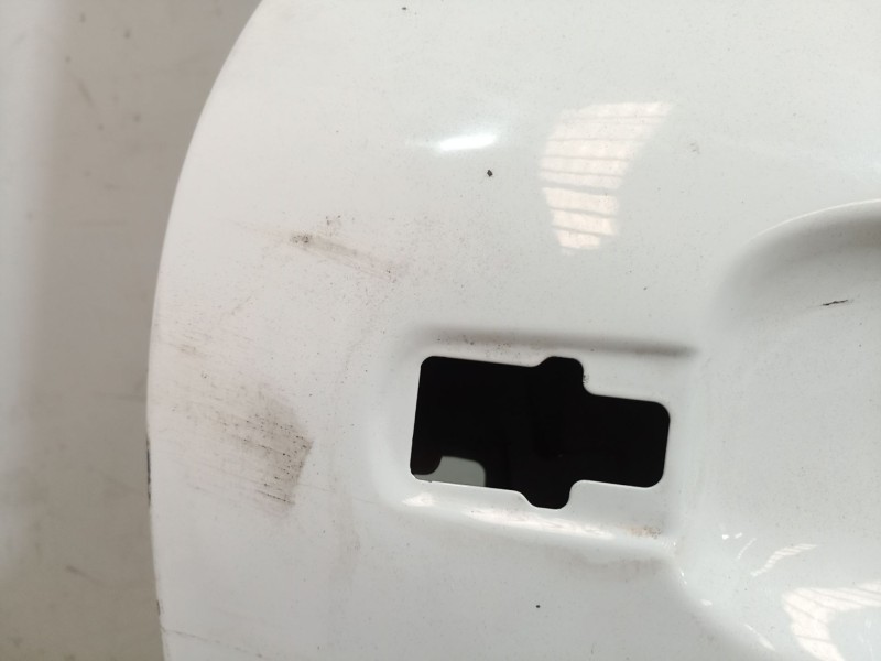 Recambio de puerta delantera derecha para peugeot 207 referencia OEM IAM   