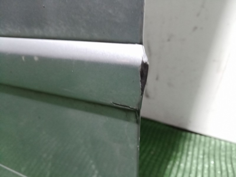 Recambio de puerta delantera izquierda para audi a4 b7 (8ec) 2.0 tdi referencia OEM IAM   