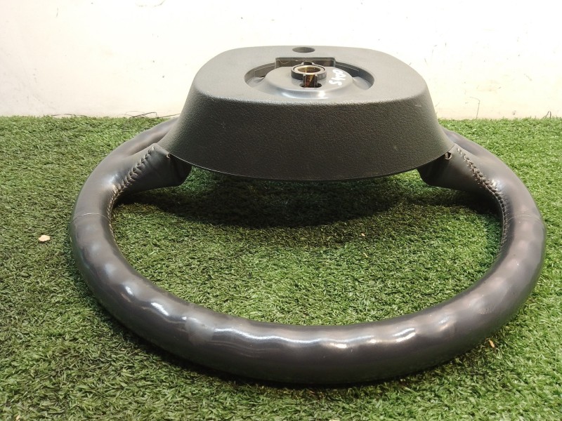 Recambio de volante para kia carens referencia OEM IAM OK2FB32980 OK2FB32980 OK2FB32980