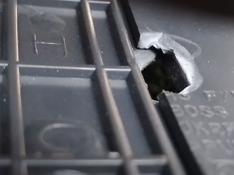 Recambio de volante para kia carens referencia OEM IAM OK2FB32980 OK2FB32980 OK2FB32980