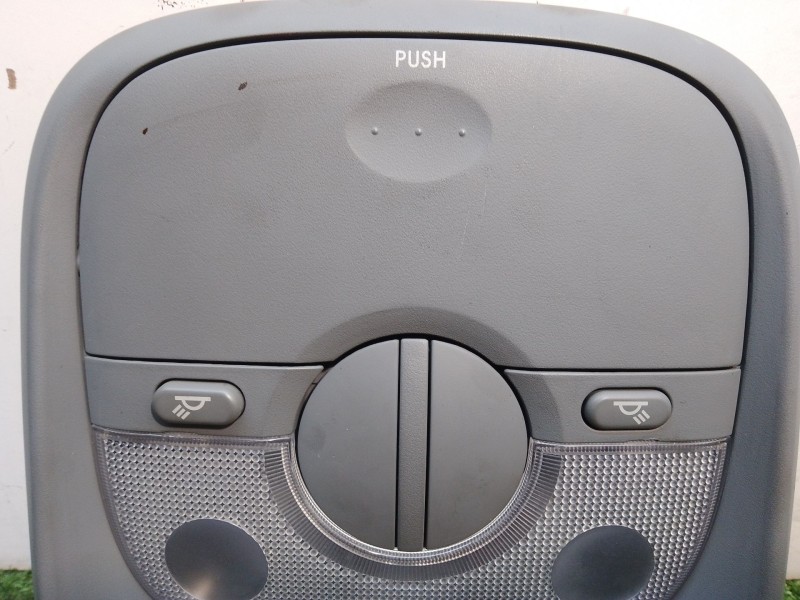 Recambio de luz interior para kia carens referencia OEM IAM 928003E0 928003E0 OK2FA51410