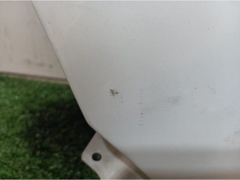 Recambio de aleta delantera izquierda para renault master ii phase 2 caja cerrada 2.5 diesel referencia OEM IAM   