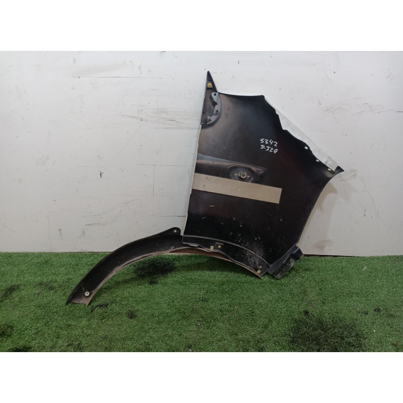 Recambio de aleta delantera izquierda para renault master ii phase 2 caja cerrada 2.5 diesel referencia OEM IAM   