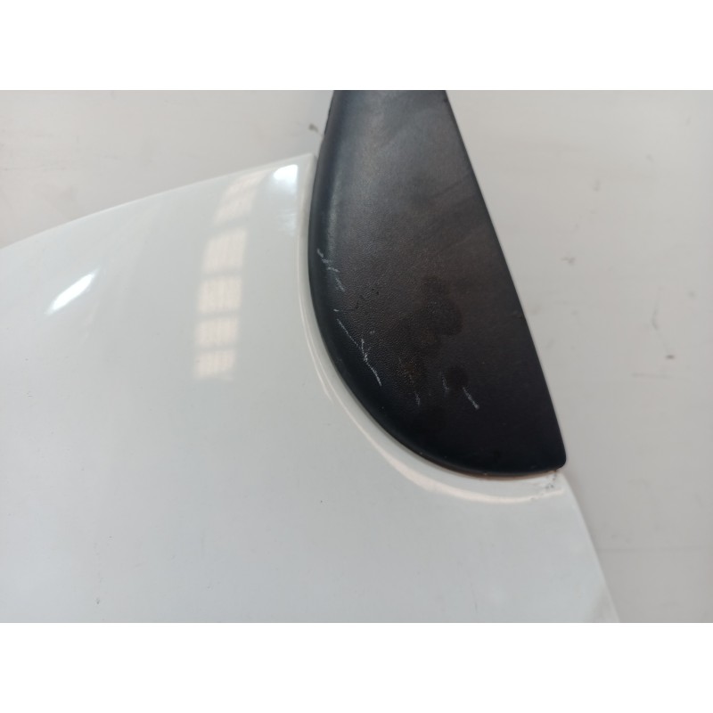 Recambio de aleta delantera izquierda para renault master ii phase 2 caja cerrada 2.5 diesel referencia OEM IAM   