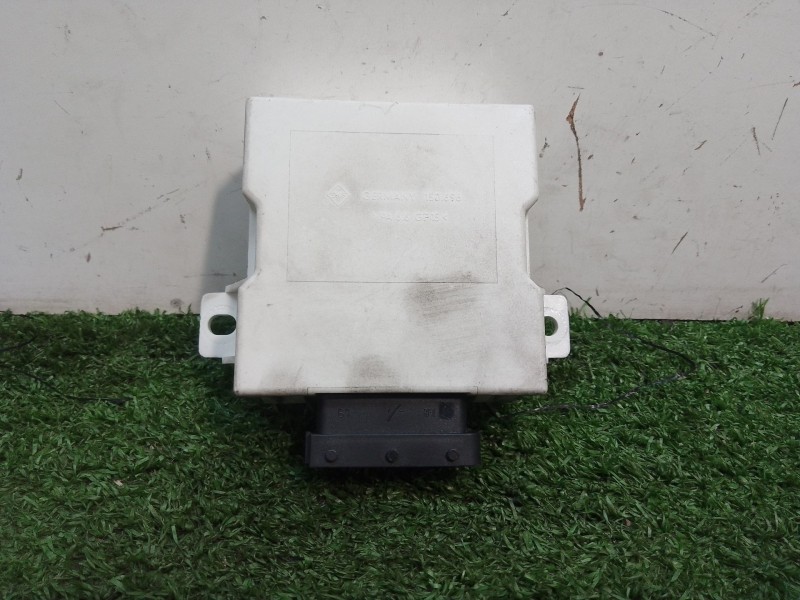 Recambio de modulo electronico para toyota avensis (_t25_) 2.2 d-4d (adt251_) referencia OEM IAM 150696 150696 150696