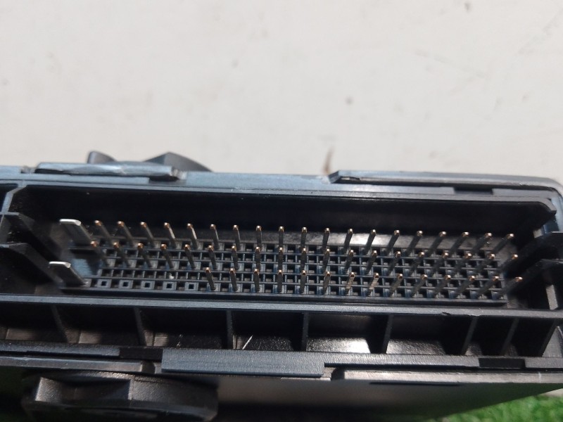 Recambio de centralita cierre para opel tigra twintop (x04) 1.3 cdti (r97) referencia OEM IAM 330518684 13111111YF 5WK48664D