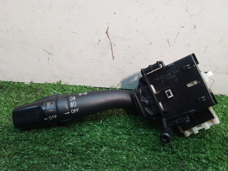 Recambio de mando luces para toyota avensis (_t25_) 2.2 d-4d (adt251_) referencia OEM IAM 84140 113795 05110