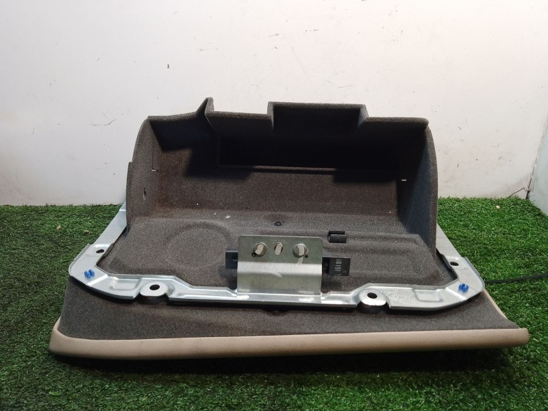 Recambio de guantera para jaguar s-type ii (x200) 3.0 v6 referencia OEM IAM XR835406050AH XR835406050AH XR835406015AB