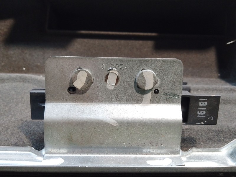 Recambio de guantera para jaguar s-type ii (x200) 3.0 v6 referencia OEM IAM XR835406050AH XR835406050AH XR835406015AB