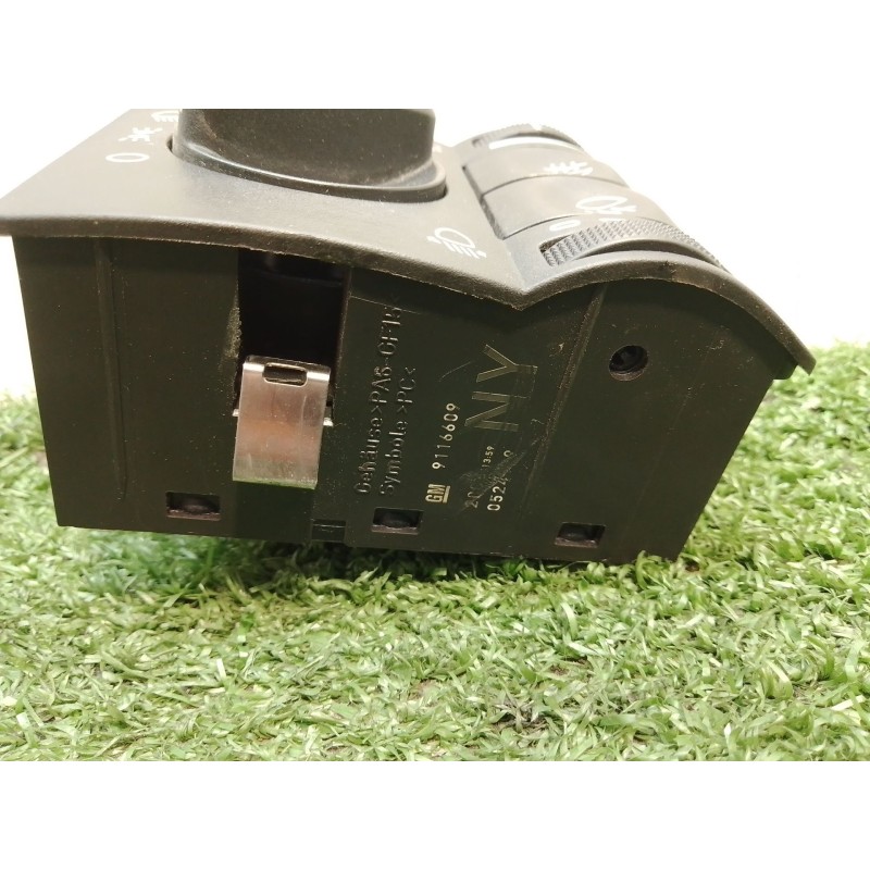 Recambio de mando luces para opel tigra twintop (x04) 1.3 cdti (r97) referencia OEM IAM 9116609 9116609 9116609