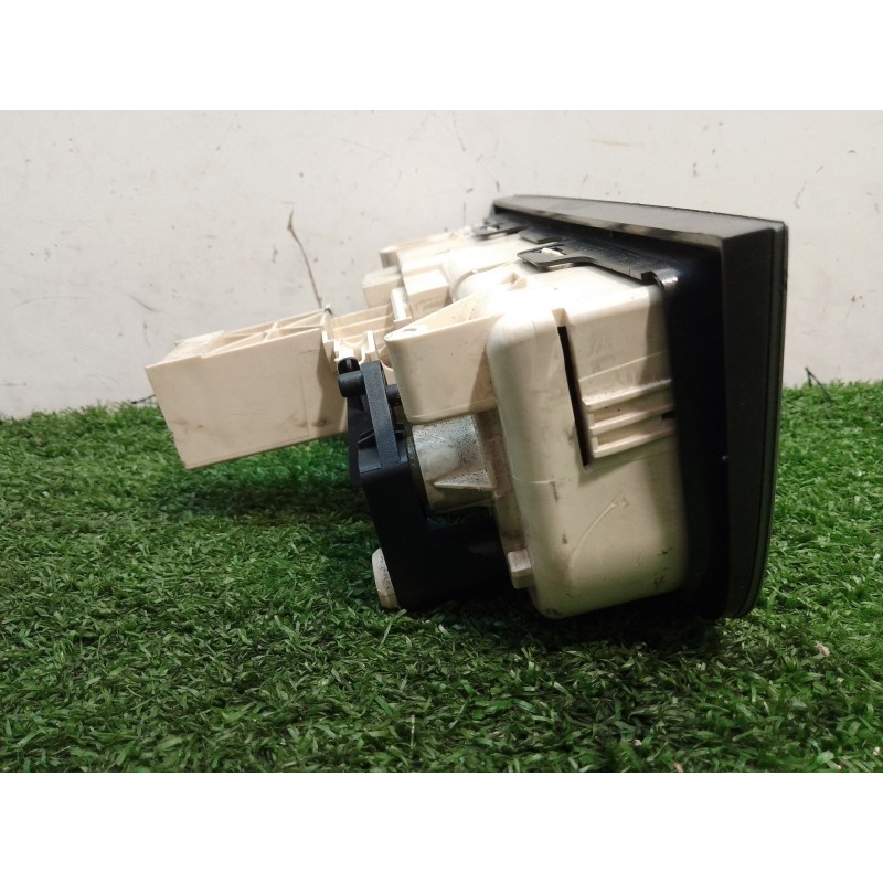 Recambio de mando calefaccion / aire acondicionado para opel tigra twintop (x04) 1.3 cdti (r97) referencia OEM IAM 031110H 03111
