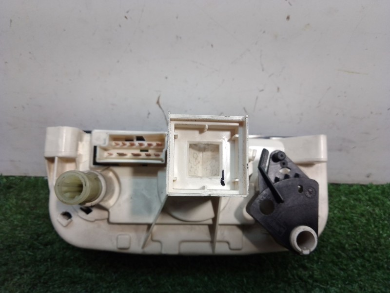 Recambio de mando calefaccion / aire acondicionado para opel tigra twintop (x04) 1.3 cdti (r97) referencia OEM IAM 031110H 03111