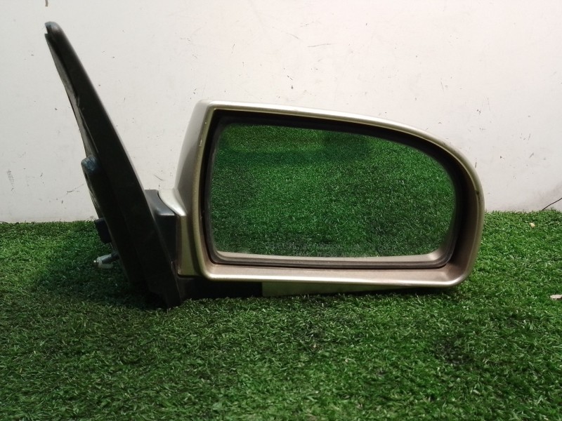 Recambio de retrovisor derecho para kia carens referencia OEM IAM 012192 012192 012193