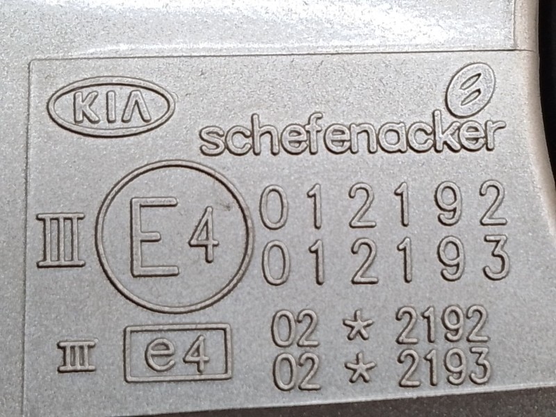 Recambio de retrovisor derecho para kia carens referencia OEM IAM 012192 012192 012193