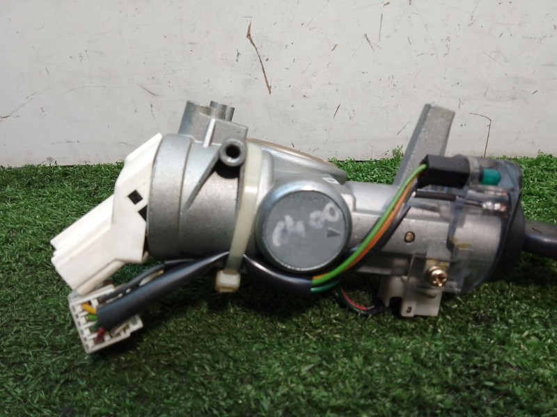 Recambio de conmutador de arranque para kia carens referencia OEM IAM 45261  