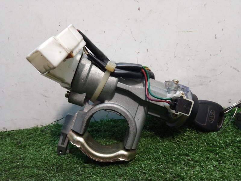 Recambio de conmutador de arranque para kia carens referencia OEM IAM 45261  