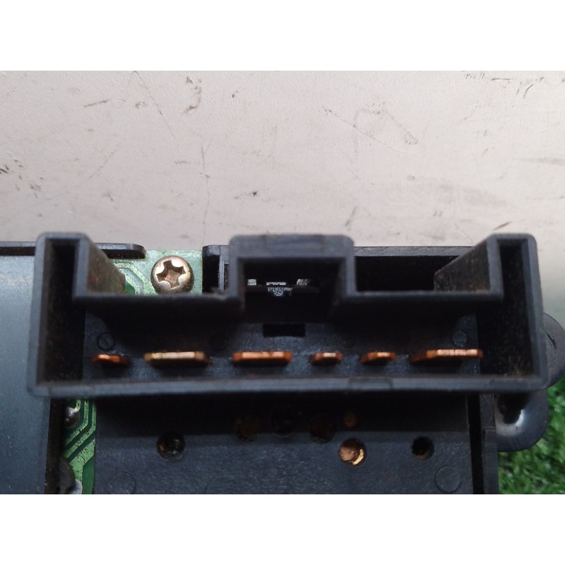 Recambio de mando calefaccion / aire acondicionado para ssangyong musso (fj) 2.9 d referencia OEM IAM 8532005000 M9450200 410800