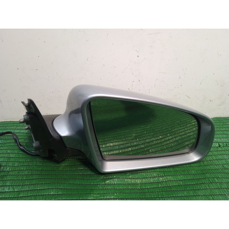 Recambio de retrovisor derecho para audi a4 b7 (8ec) 2.0 tdi referencia OEM IAM 010681 010681 010681