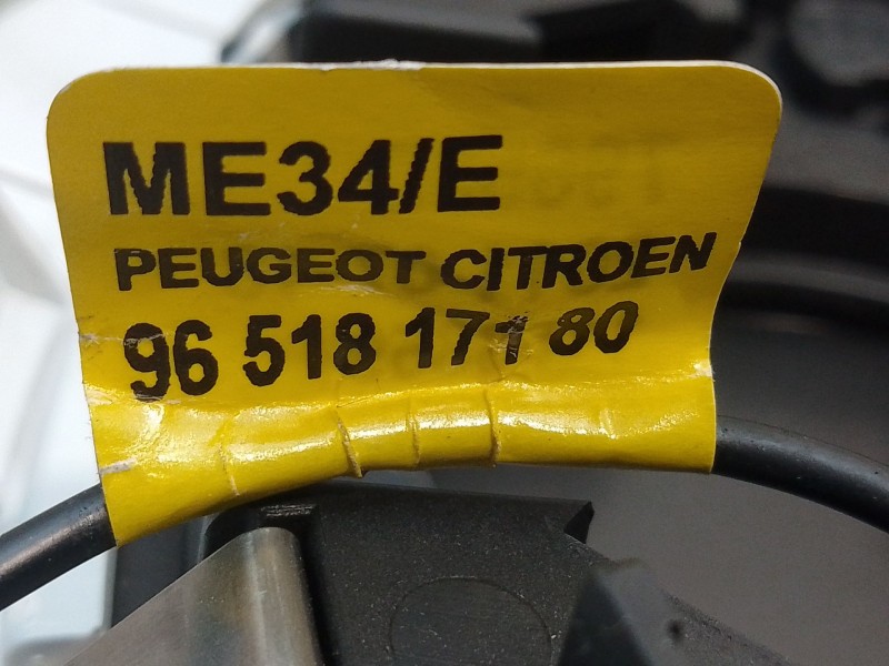 Recambio de luz interior para peugeot 508 i (8d_) 2.0 hdi referencia OEM IAM 9651817180 1606112280 9665778780