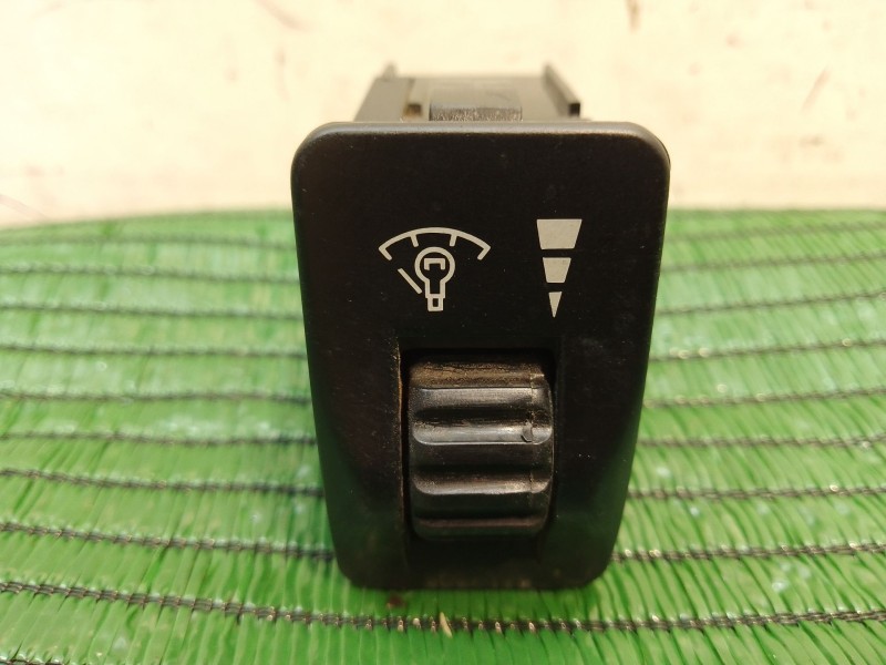 Recambio de interruptor para ssangyong musso (fj) 2.9 d referencia OEM IAM 8135005000 8135005000 8135005000