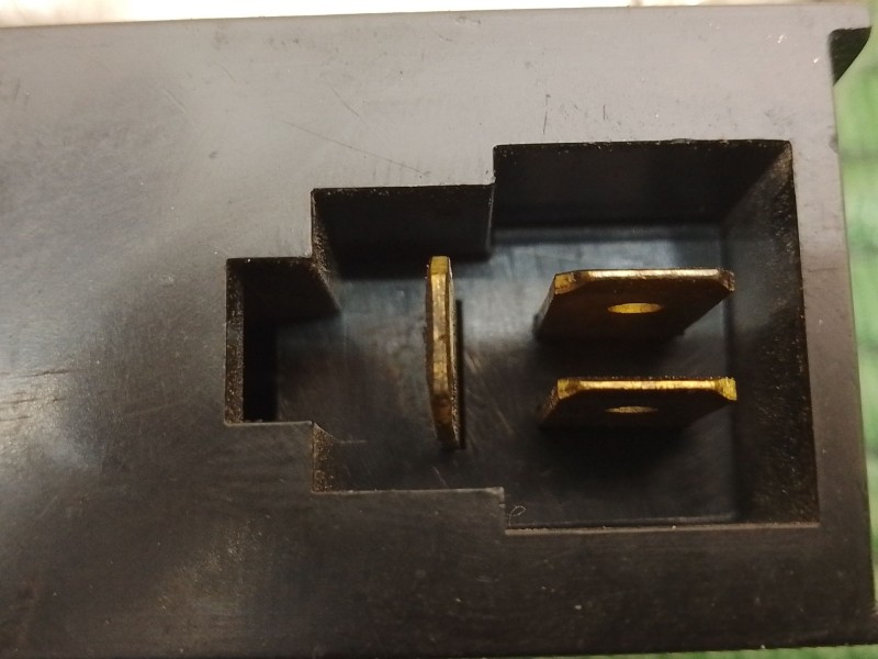 Recambio de interruptor para ssangyong musso (fj) 2.9 d referencia OEM IAM 8135005000 8135005000 8135005000