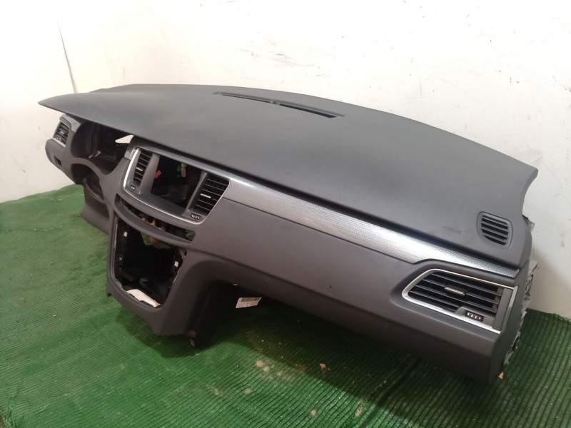 Recambio de salpicadero para peugeot 508 i (8d_) 2.0 hdi referencia OEM IAM   
