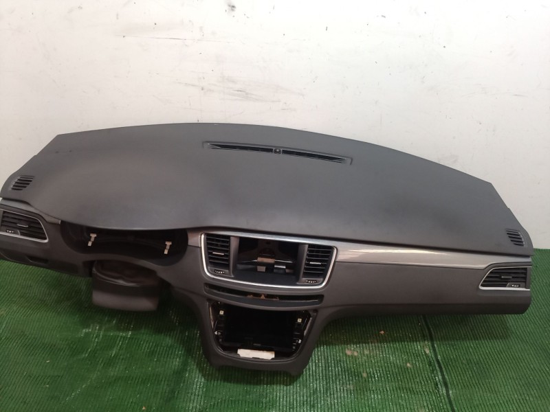 Recambio de salpicadero para peugeot 508 i (8d_) 2.0 hdi referencia OEM IAM   