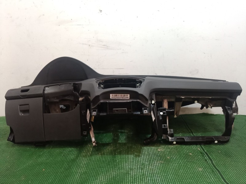 Recambio de salpicadero para peugeot 508 i (8d_) 2.0 hdi referencia OEM IAM   