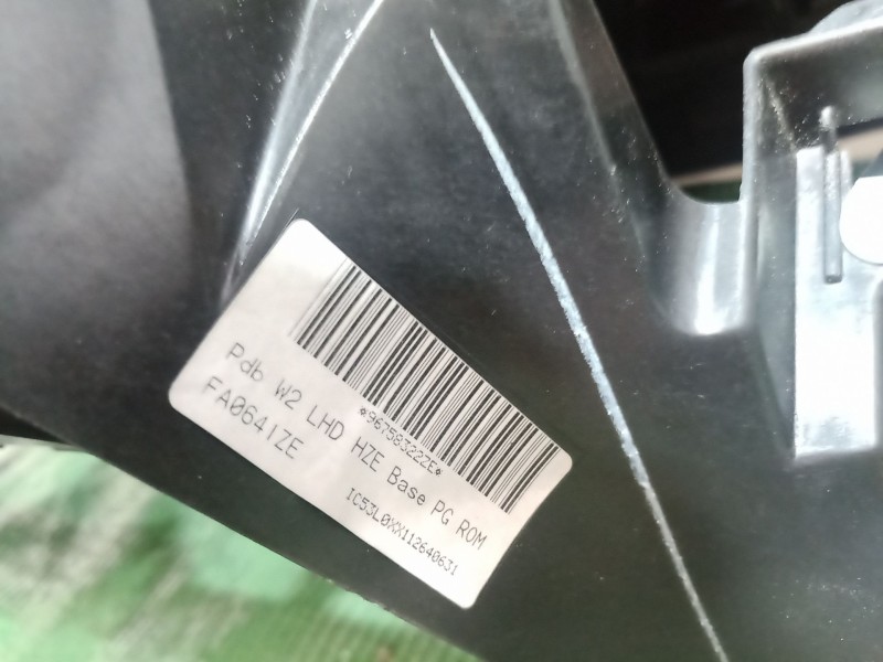 Recambio de salpicadero para peugeot 508 i (8d_) 2.0 hdi referencia OEM IAM   