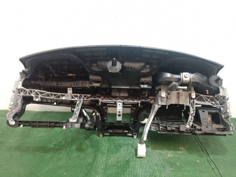 Recambio de salpicadero para peugeot 508 i (8d_) 2.0 hdi referencia OEM IAM   