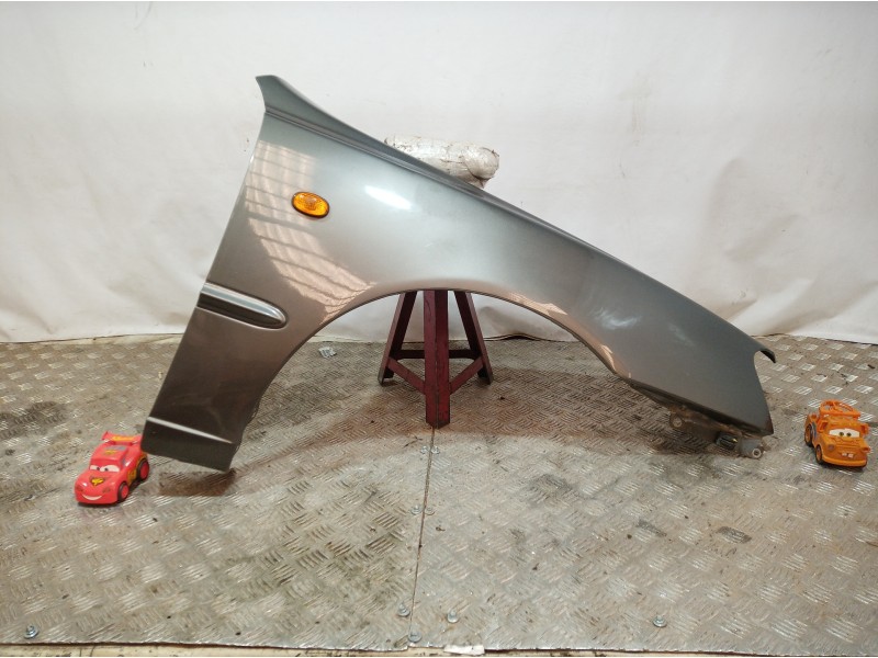 Recambio de aleta delantera derecha para hyundai accent (lc) 1.3 cat referencia OEM IAM   