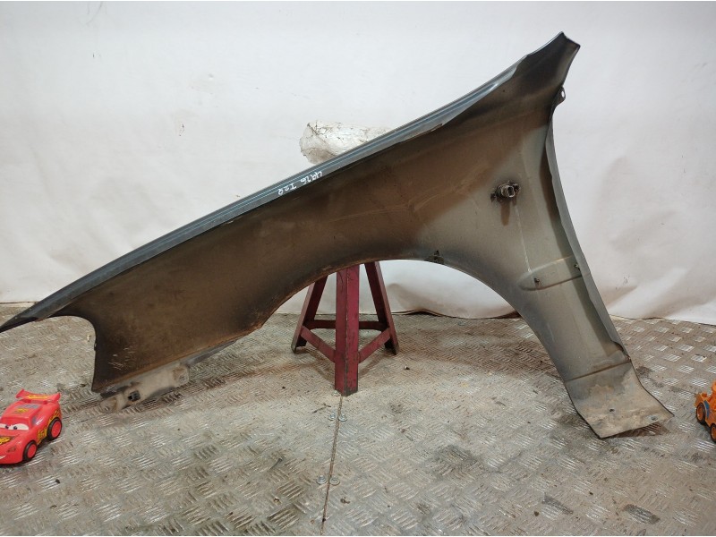 Recambio de aleta delantera derecha para hyundai accent (lc) 1.3 cat referencia OEM IAM   