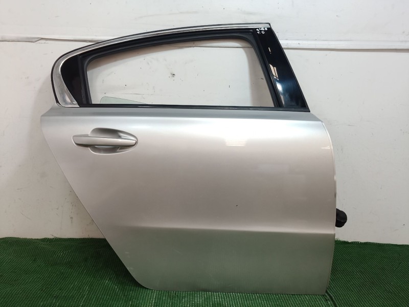 Recambio de puerta trasera derecha para peugeot 508 i (8d_) 2.0 hdi referencia OEM IAM   