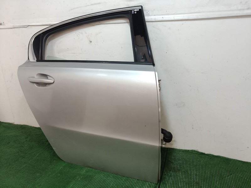 Recambio de puerta trasera derecha para peugeot 508 i (8d_) 2.0 hdi referencia OEM IAM   