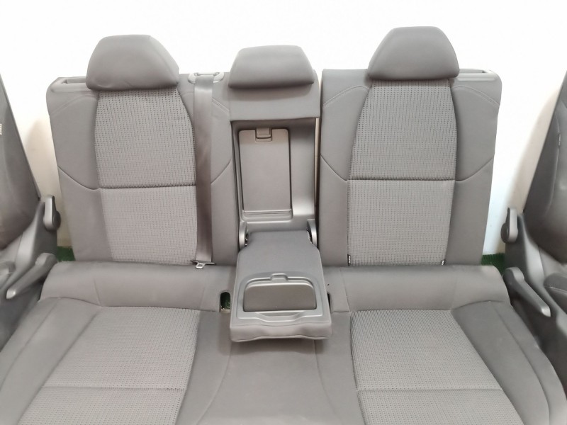 Recambio de juego asientos completo para peugeot 508 i (8d_) 2.0 hdi referencia OEM IAM   