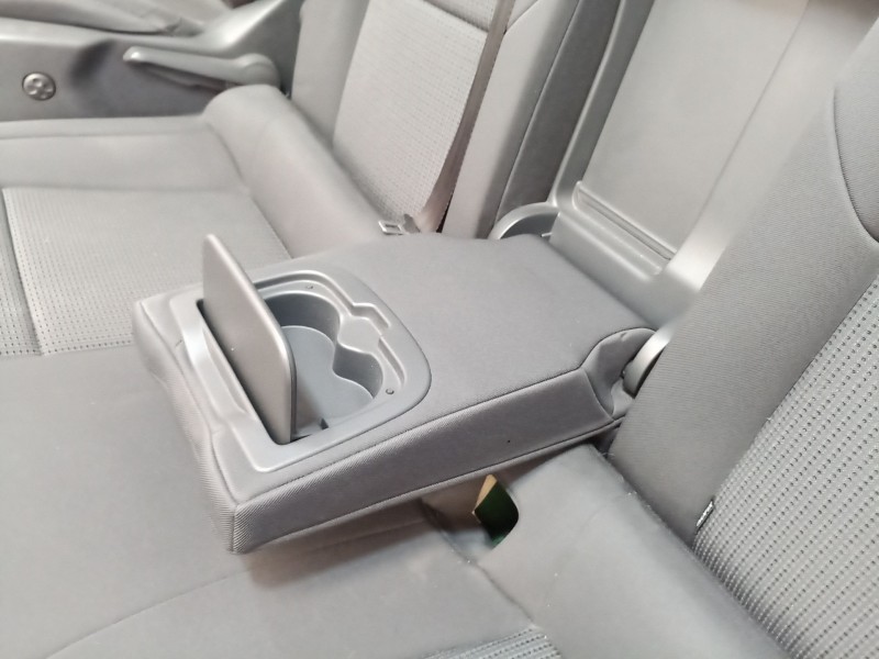 Recambio de juego asientos completo para peugeot 508 i (8d_) 2.0 hdi referencia OEM IAM   