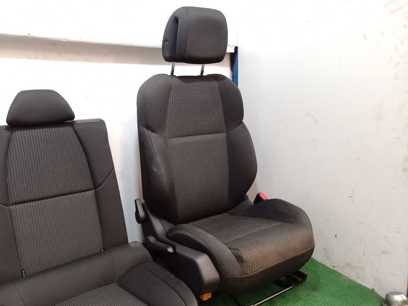 Recambio de juego asientos completo para peugeot 508 i (8d_) 2.0 hdi referencia OEM IAM   