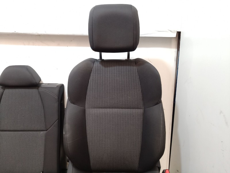 Recambio de juego asientos completo para peugeot 508 i (8d_) 2.0 hdi referencia OEM IAM   