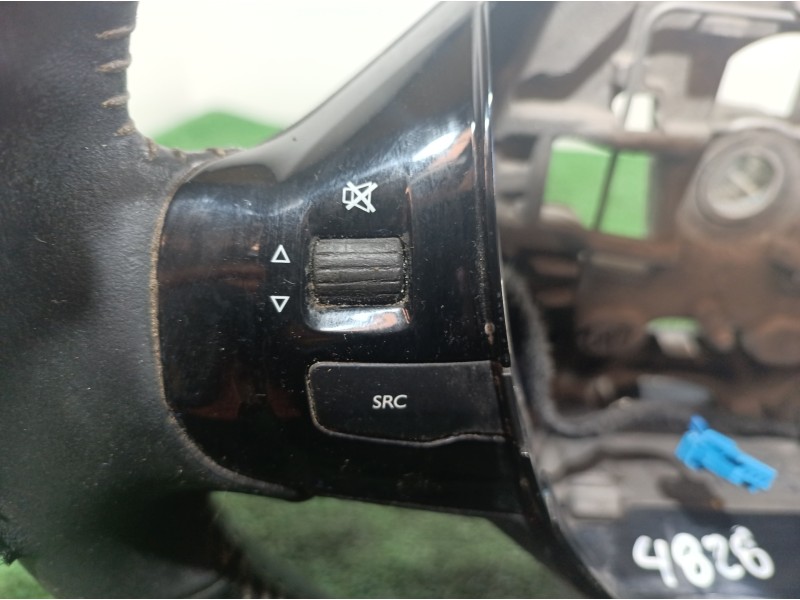 Recambio de volante para peugeot 308 sw allure referencia OEM IAM 98064115XU 28424206 86758B03