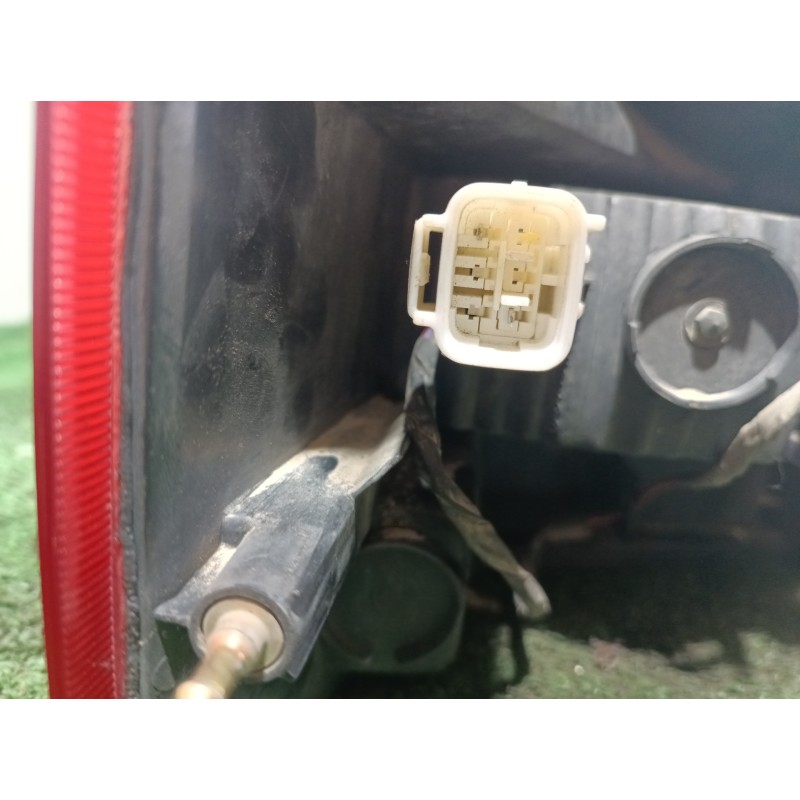 Recambio de piloto trasero derecho para mitsubishi montero (v60/v70) 3.2 di-d avance (5-ptas.) referencia OEM IAM   