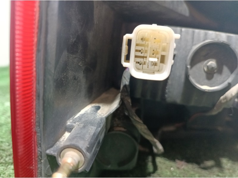 Recambio de piloto trasero derecho para mitsubishi montero (v60/v70) 3.2 di-d avance (5-ptas.) referencia OEM IAM   