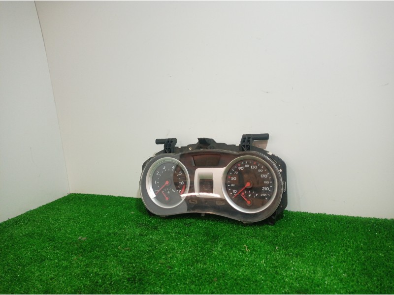 Recambio de cuadro instrumentos para renault clio iii 20 aniversario referencia OEM IAM 8200715181 8200715181 10A855-A
