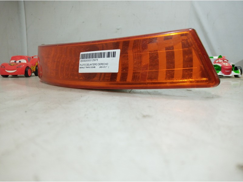 Recambio de piloto delantero derecho para renault trafic combi (ab 4.01) referencia OEM IAM 89005564 89005564 89005564