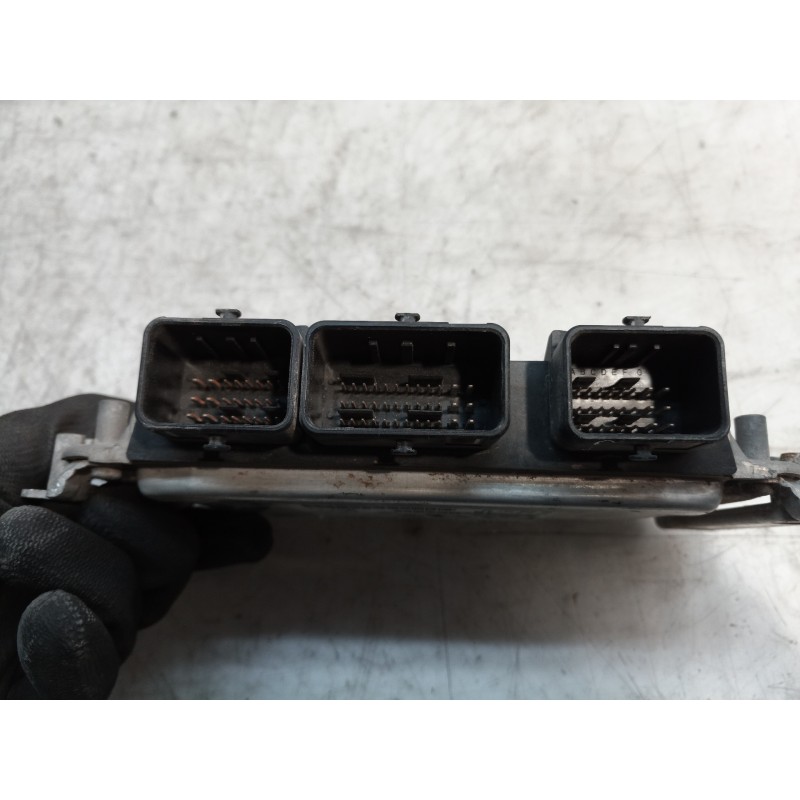 Recambio de centralita motor uce para citroën saxo 1.1 furio referencia OEM IAM 9637838780 0261206246 1115219