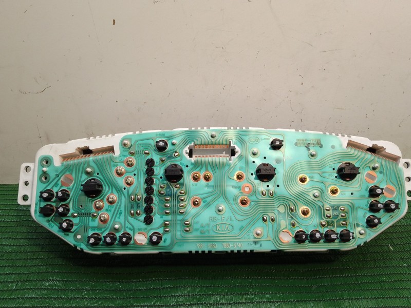 Recambio de cuadro instrumentos para kia carens referencia OEM IAM 0K2KE55430A 1300RS010018 JKE
