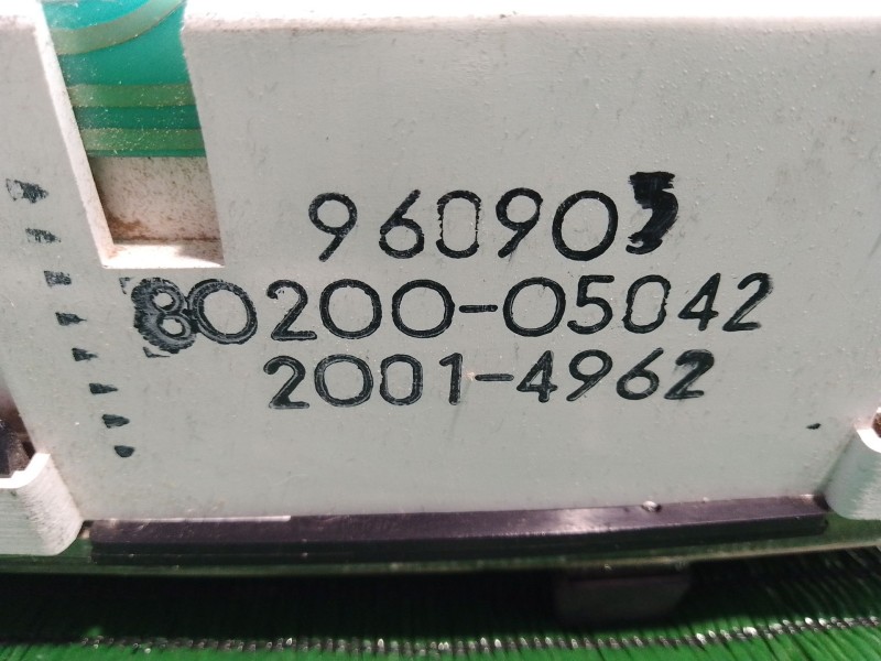 Recambio de cuadro instrumentos para ssangyong musso (fj) 2.9 d referencia OEM IAM 8020005042 20014962 96090