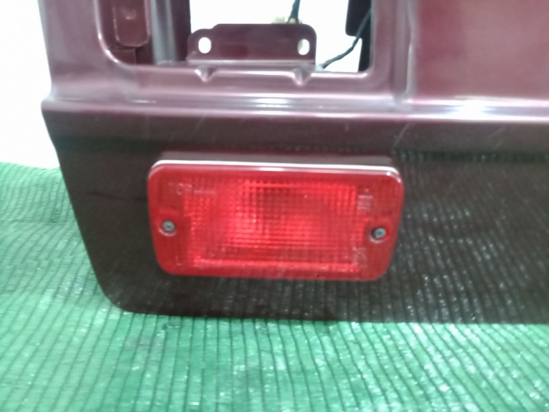 Recambio de porton trasero para ssangyong musso (fj) 2.9 d referencia OEM IAM   