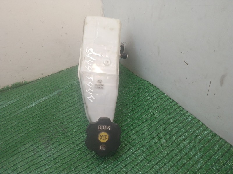 Recambio de bomba freno para opel astra k (b16) 1.6 cdti (68) referencia OEM IAM 32669020 32669020 32669020