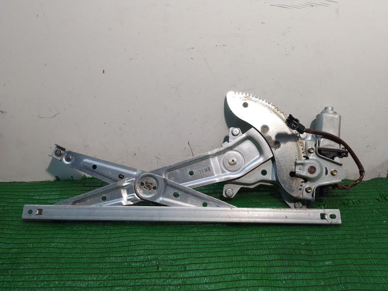 Recambio de elevalunas delantero derecho para kia carens referencia OEM IAM OK2FA587256Y OK2FA587256Y XH004PO