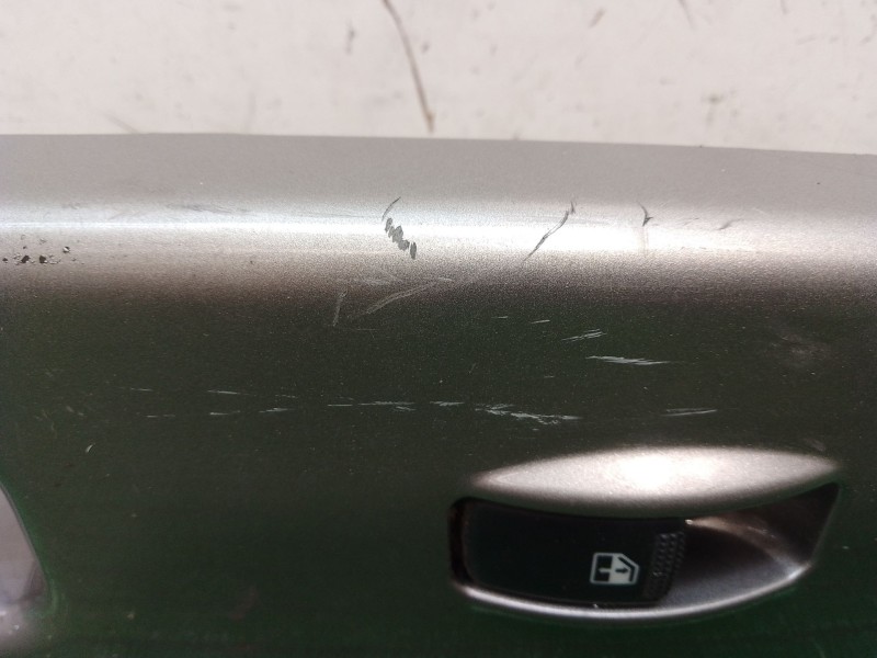 Recambio de mando elevalunas trasero derecho para kia carens referencia OEM IAM 45552561110 45552561110 OK2FAB66380